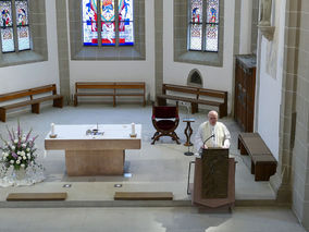 Dekanatskonferenz in St. Crescentius, Naumburg (Foto: Karl-Franz Thiede)